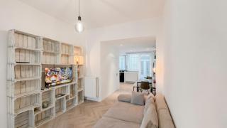 Modern apartment near City Centre, Luna CasaMia - 2