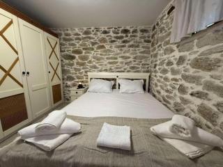 White Stone Apartments - Ground Floor - 1