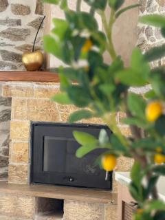 White Stone Apartments with Balcony - 8