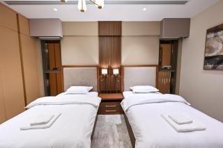 Luxury 3BR Full Burj Khalifa View Stay by World's Tallest Tower - 5