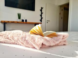 Beautiful sea view, free parking, centre of Split - 2