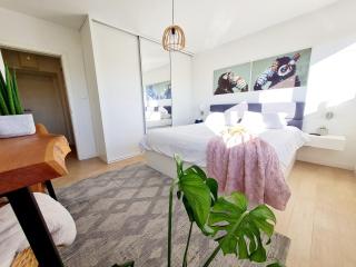 Beautiful sea view, free parking, centre of Split - 7