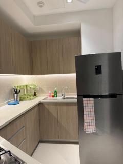 Chands Luxury 2BR apartment in the heart of Colombo Trizen - 2