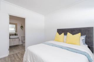 3 bedroom apartment in sandton city - 5