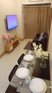 Pasay FL Staycation - 1