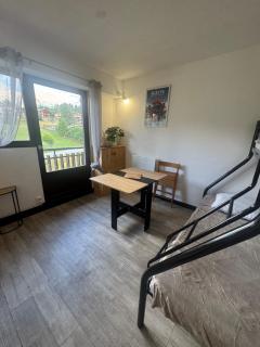 STUDIO AURON - Auron - 1