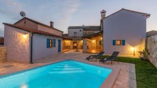 Beautiful Heritage Villa Croc with pool in Buje - Bibali - 4