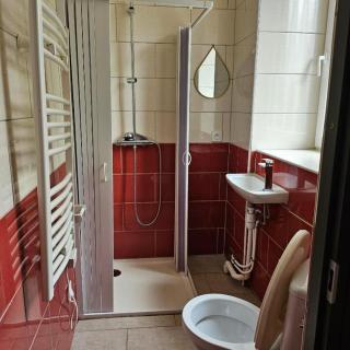 Renovated house ideal for families and friends - 2