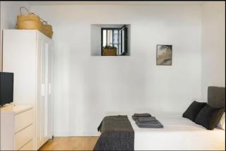 Conde Suite Courtyard by Valcambre - 6