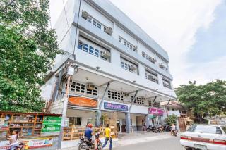 RedDoorz near Cebu Metropolitan Cathedral - Adlawon - 0