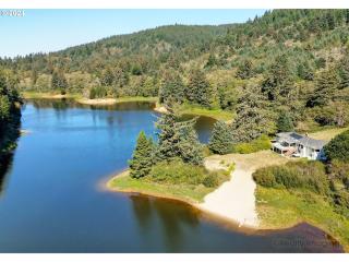 Lake House - Pacific City - 5