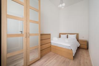 W Rytmie Nowej Pragi Chic Apartment by BookingHost - 8