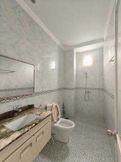 Fully furnished room with balcony - 6