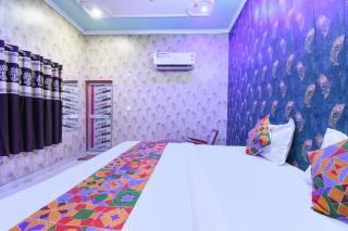 FabHotel Royal Villa - 5