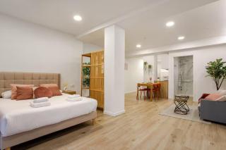 Bright & Modern Apartment - Rose y Maya - 0