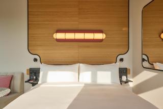 The Standard, Singapore - Singapur - 5