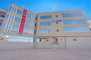 FabHotel Executive Pearl Inn - Nr Twin tower - 0