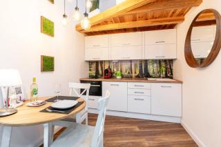 Theater Studios - superior - 4