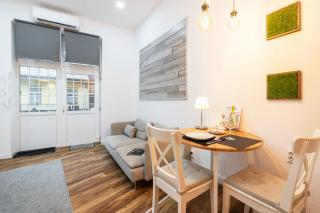 Theater Studios - superior - 3