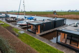 Tiny Boat House #4 - 3