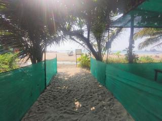 Oceanview Nohas Guesthouse Arambol - 3