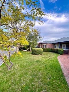 Saltwood Mornington - A Conscious Coastal Retreat - 5