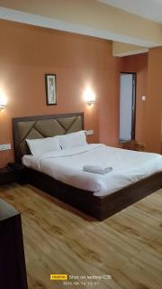 Hotel Turning Point - 1