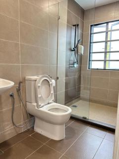 5 Rooms Semi D at Golden Hills - Lena Home - 2