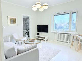 Bright and beautiful two-room design apartment - 7