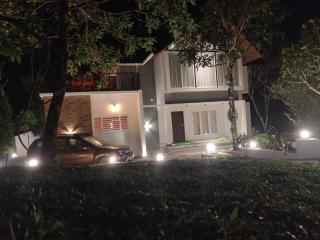 The Vagabond Stays - 2