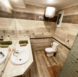 Sol Pyramids View Inn Rooftop Rooms with Great Pyramid View - El Cairo - 1