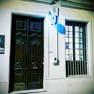 Montevideo Port Hostel - 8