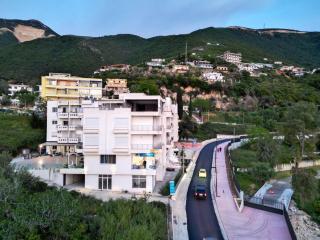 Acqua Blue Hotel - 1