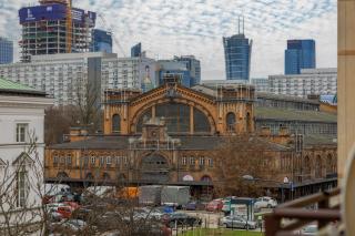 Luxury Apartments in the Heart of the City by Noclegi Renters - 2