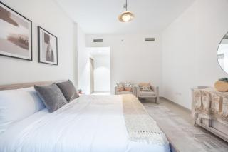 Bloomfields Dazzling 1BR in Saadiyat Island - 1