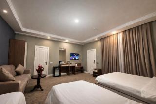 Royal Meridien Hotel - 2