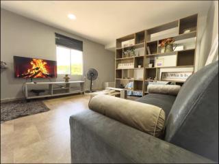 A 5 mins de CC único King, Aire, Wi-Fi, Cocina - 9