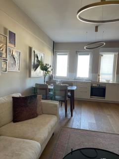 The Gallery Apartment - 8