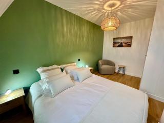 Appartement dans le Manoir des Creuniers avec vue mer - 2