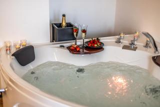 Tentazioni Nascoste - 7