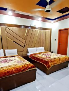 Royal Residency Guest House Karachi - 1