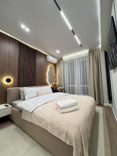 Lux Apartment with Balcony - 5