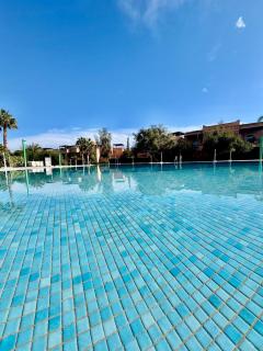 Garden Villa-Style Retreat with Patio, BBQ & Pools - Marrakesch - 6