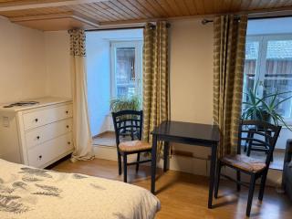 18th Century Character Cottage - Hiking Groups, Families - 2