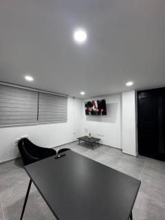 Amplio apartamento de 3 habitaciones cerca a Feria San Gil - 0