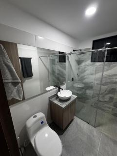 Amplio apartamento de 3 habitaciones cerca a Feria San Gil - 8