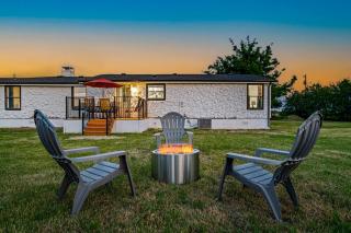 Built for Crews 1-Story XL Yard Ample Parking - 7