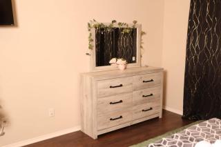 Media Room Pool Table Office Room Kitchen - 2