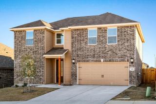 Crew-Ready Stay Private BRs w TVs Parking - 6