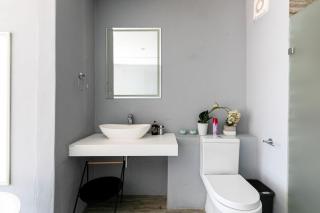 executive sandton city 2bedroom apartment - 1